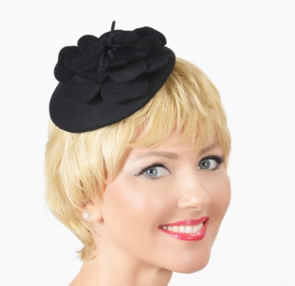 52507 Black Wool Headpiece with Flower