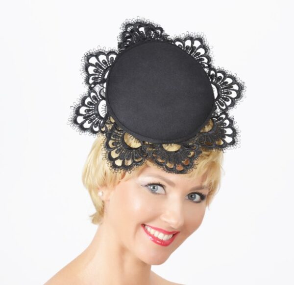 52511 Black Wool Fascinator with Lace