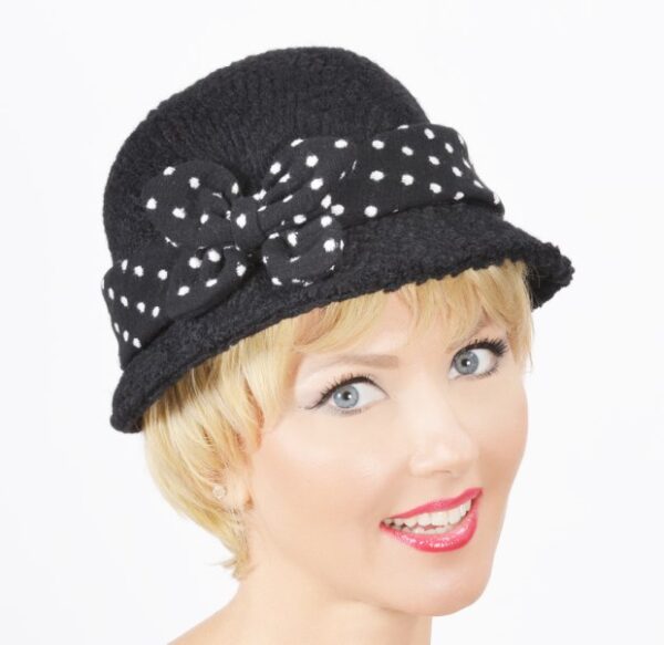 52648 Black Wool Hat with Polka Dots